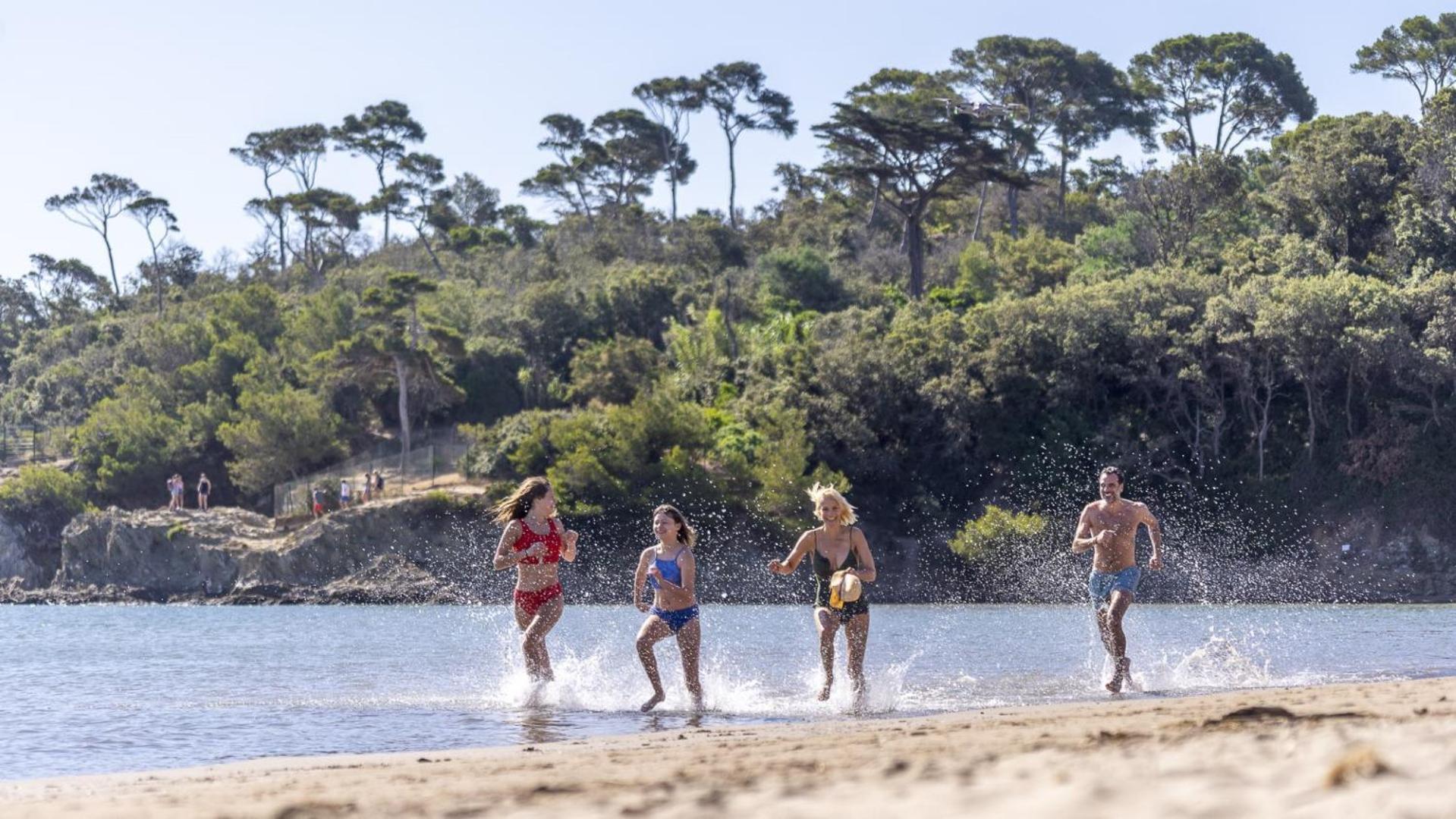 Camping La Bergerie Plage Hyères Exteriör bild
