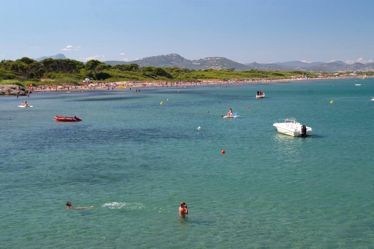 Camping La Bergerie Plage Hyères Exteriör bild