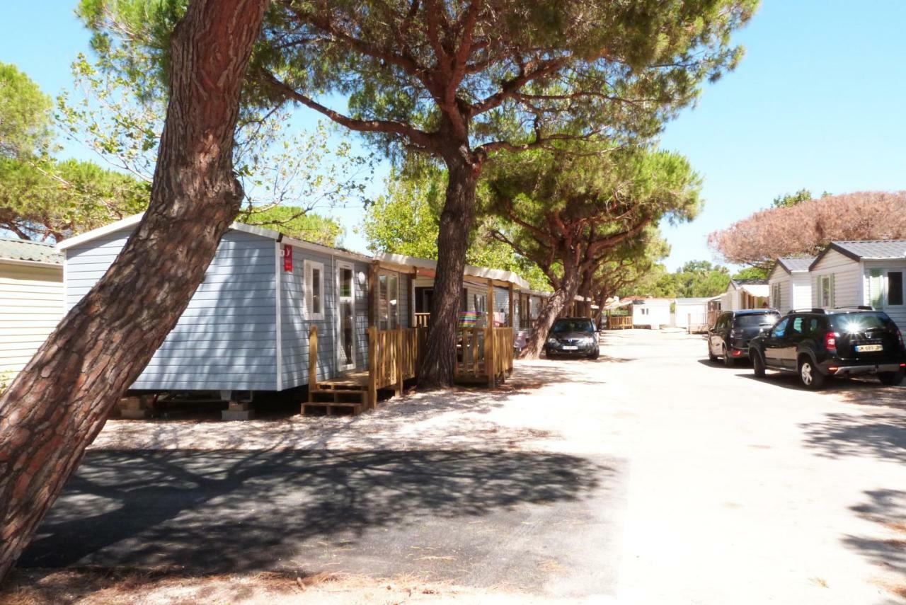 Camping La Bergerie Plage Hyères Exteriör bild